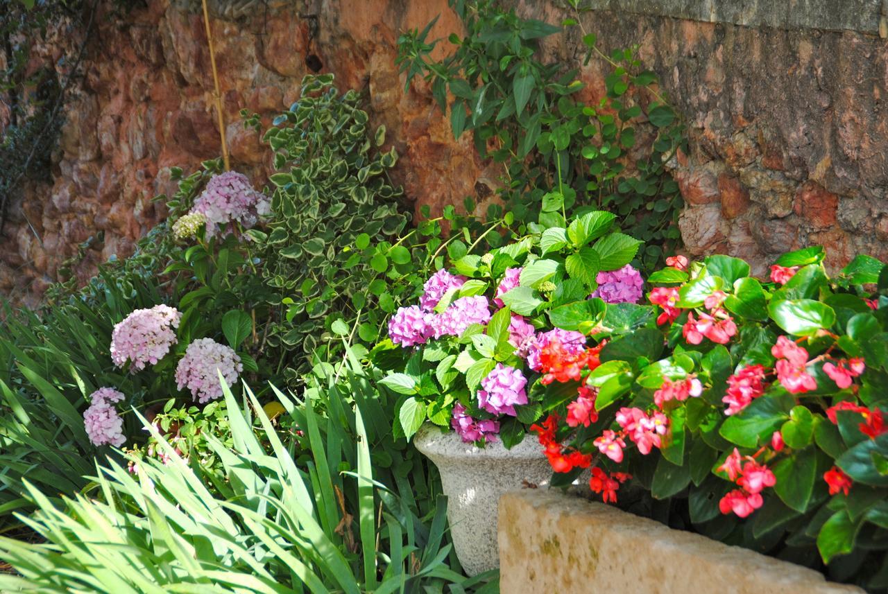 B&B La Badelle Gordes Εξωτερικό φωτογραφία