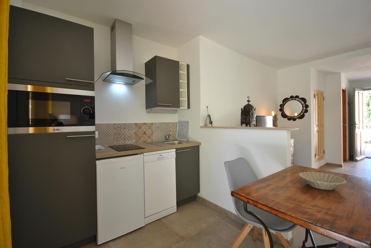B&B La Badelle Gordes Εξωτερικό φωτογραφία